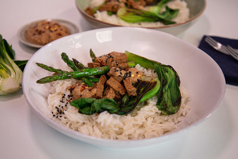 Sticky Satay Sauce with Tofu